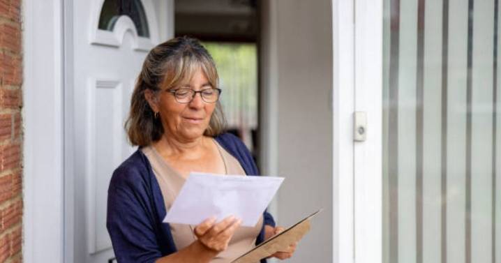 DWP handing £442 payments to people with 48 different health conditions