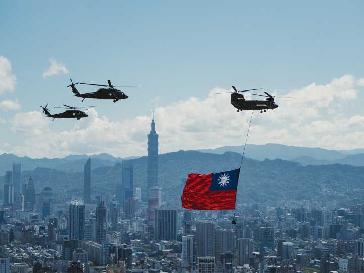 Taiwan reports 5 PLAN vessels, 6 PLA sorties near its territory