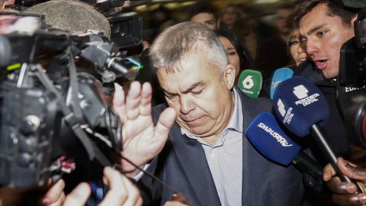 Así ha sido la salida de Santos Cerdán de la cárcel de Soto del Real, en imágenes