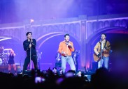 Review: The Jonas Brothers thrill their Pittsburgh fans with poppy hits and good vibes