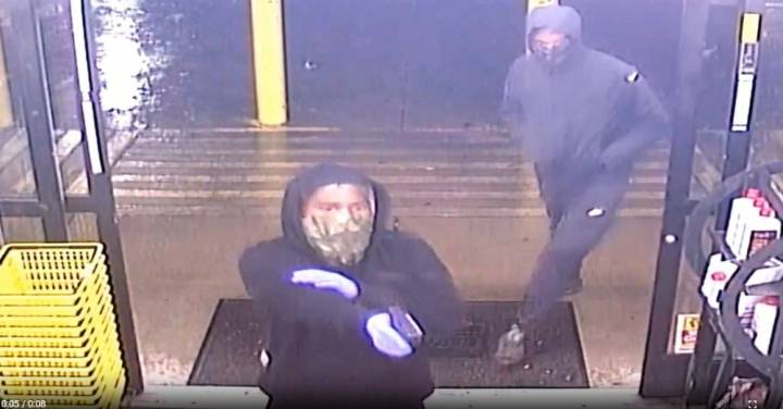 Woman quits job after being dragged through store by robber