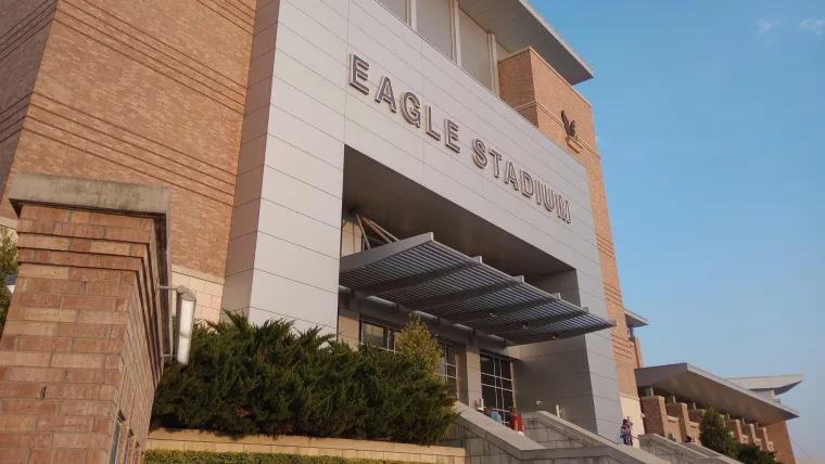 Undefeated Allen (TX) holds off Lewisville (TX) 22-15: Score, live updates of Texas UIL 6A Division I first