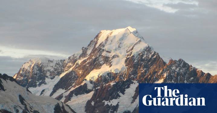 Two climbers dead after fall on Aoraki Mount Cook, New Zealand’s highest peak