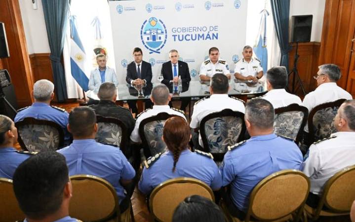 Escándalo en El Cadillal: Jaldo se reunió con la cúpula policial y Agüero Gamboa dijo que "fue un golpe muy fuerte a la institución"