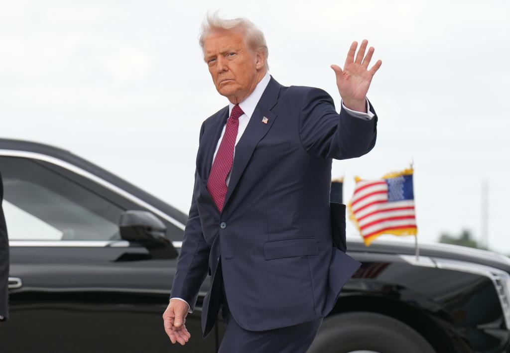 Trump lands in Miami to speak about his economic agenda on the anniversary of his election win