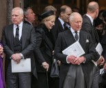 Cele|bitchy | Andrew Windsor will receive a lump-sum six-figure payment & a private annuity