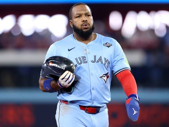 Blue Jays' bid for World Series victory will go the distance as Dodgers force Game 7