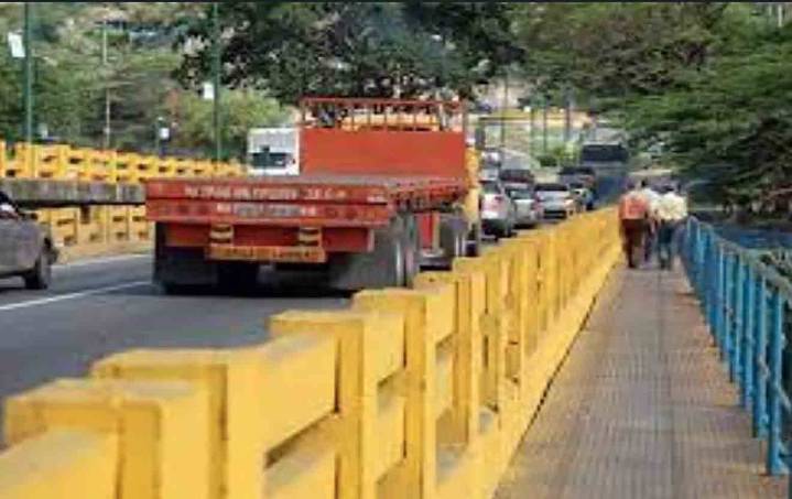 Ministro de Transporte desmintió falsa información sobre colapso del Puente Santa Rosa en Valencia