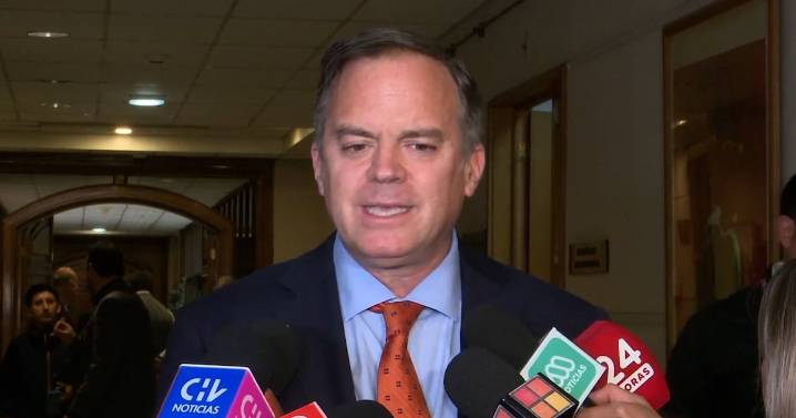 “Trama Bielorrusa”: Senador Walker explica transferencia de $1,6 millones que recibió de Sergio Yáber