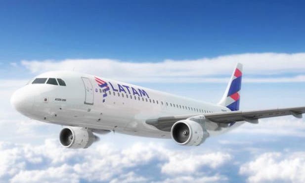 Por nueva tasa en el Aeropuerto de Lima: LATAM considera cancelar los vuelos a Tucumán