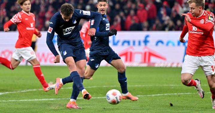 Mainz strike late to rescue point and halt Hoffenheim winning streak