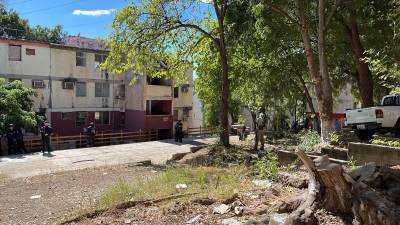 Un hombre envuelto en plástico negro fue asesinado en Balbuena, Navolato