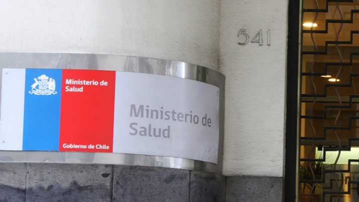 Minsal aclara deuda de $194 mil millones con proveedores y asegura que es “manejable”