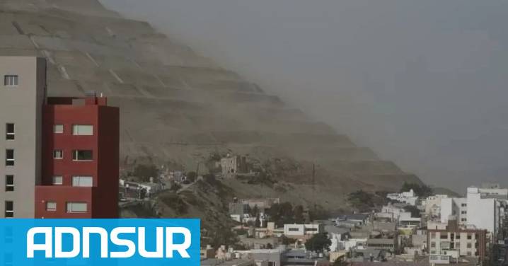 14:09 Comodoro declaró la emergencia climática: piden evitar salir a la calle hasta que finalice la alerta