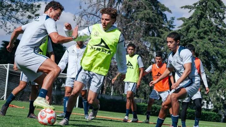 El Club Puebla se encierra en Querétaro