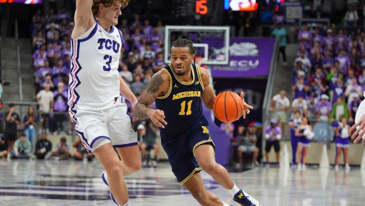 Michigan basketball finding ways to win while 'trying to…