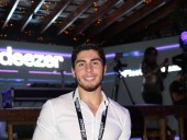 Hijo de Chayanne hará su debut en la televisión en un reality show