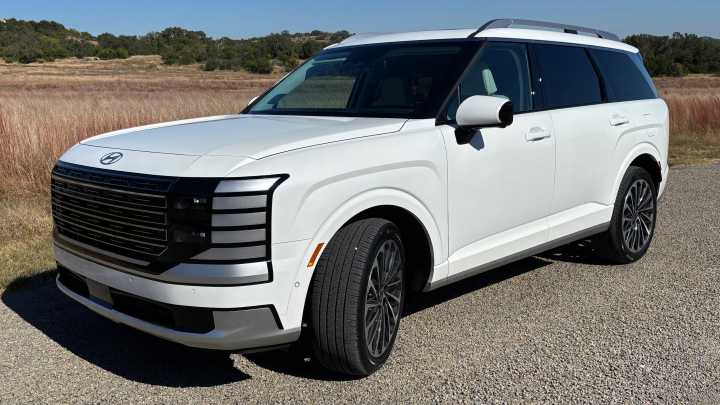 This hybrid SUV answered all my questions, and a couple I didn’t ask