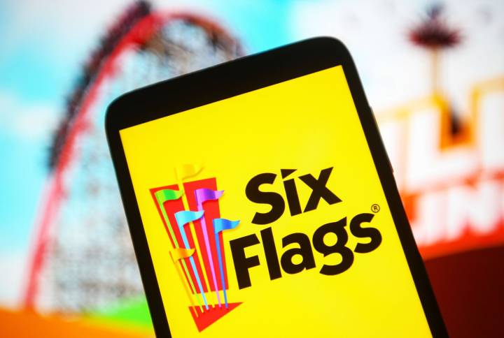 Six Flags Announces New Park Will Open by the End of the Year, 2 Weeks After Shutting Down Another