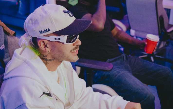 Tokio recibe la primera tienda global de CAFERXXO, el café boutique creado por Feid