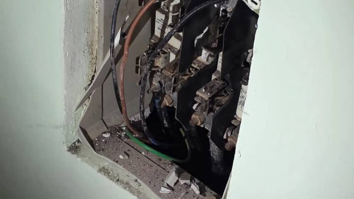 Tremendo susto en el Parque Deportivo Ebro de Zaragoza por un rayo: "Parecía una bomba"