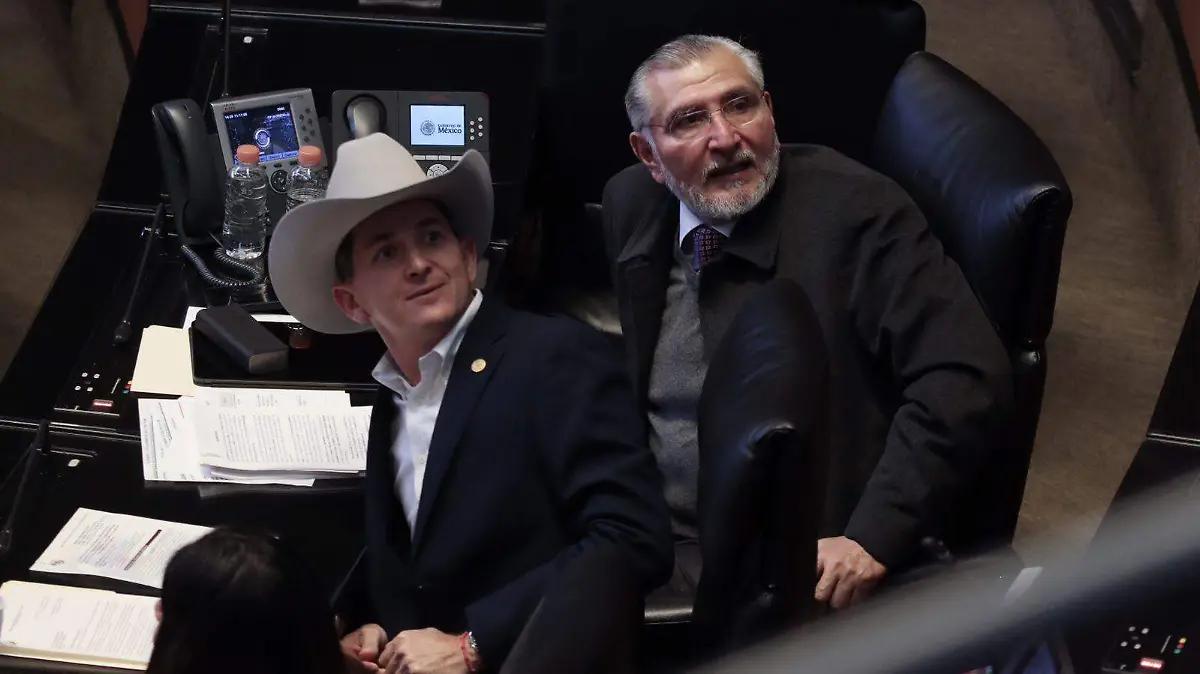 Morena corrige minuta de la Ley contra la Extorsión; prevé votarla el próximo martes en el Senado