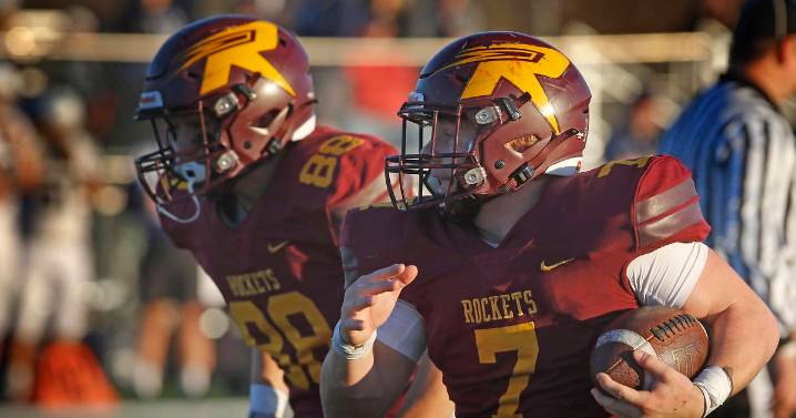 Richmond-Burton’s Blake Livdahl keeps coming up big – Shaw Local