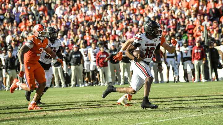 South Carolina vs. Clemson live updates. Start time, TV channel