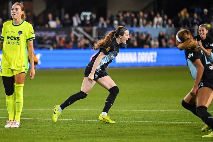 Lavelle’s goal leads Gotham over Spirit 1-0 for NWSL championship