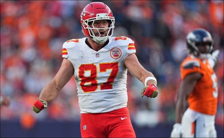 Travis Kelce se convirtió en el máximo anotador de touchdowns en la historia de los Chiefs de Kansas City
