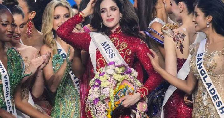 Miss Mexico defies bullying to be crowned Miss Universe