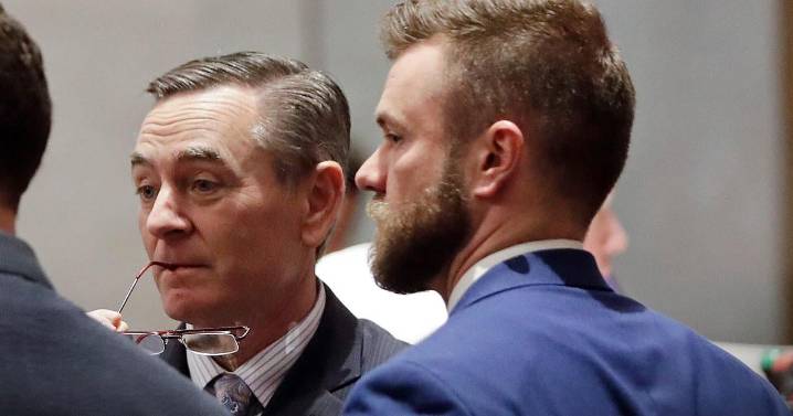 Some local lawmakers oppose Trump pardons of Casada & Cothren after corruption convictions