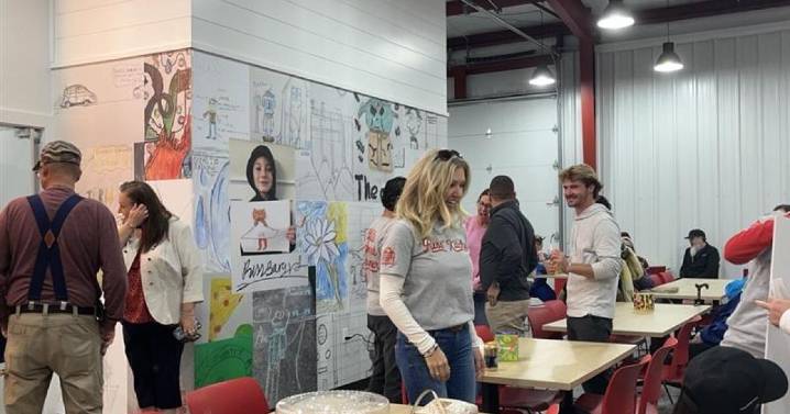 Georgetown kitchen honors boy's memory with free meals for all