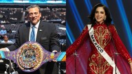 Mauricio Sulaimán felicita a Fátima Bosch por ganar el Miss Universo 2025