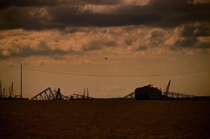 Fort McHenry closes after historic cannonball discovered