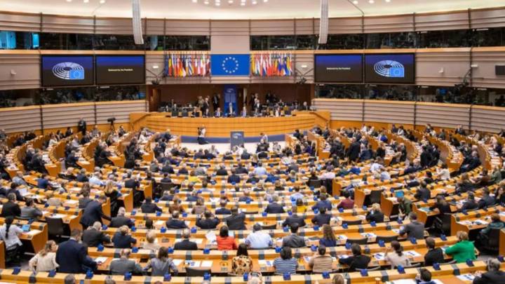 La Eurocámara, a favor de usar activos rusos congelados para la reconstrucción de Ucrania
