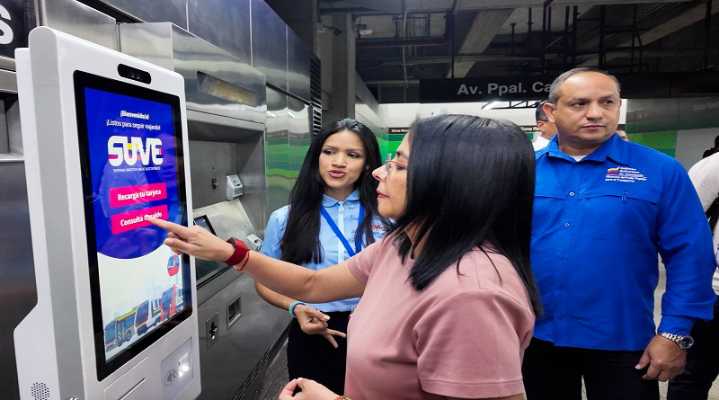 Vicepresidenta Rodríguez anuncia plan de internet para el Metro de Caracas