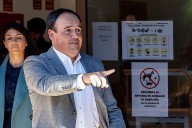 Pérez Llorca logra llegar al debate de investidura sin escenificar el pacto con Vox