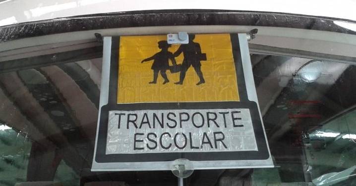 La DGT se pone dura con los cinturones escolares: Málaga activa una campaña de control al transporte de menores