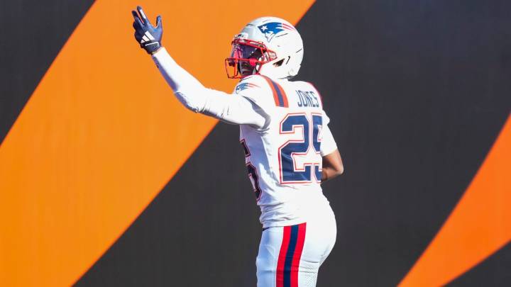 Four Studs, Four Duds From Patriots’ Concerning Win Over Bengals