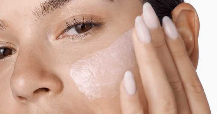 Skincare fans rush to Clinique for deal stack that gets them over £100 worth of freebies