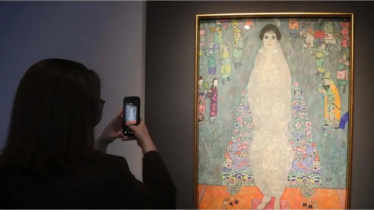 Una obra de Gustav Klimt fue subastado en u$s236,4 millones: es la segunda más cara de la historia