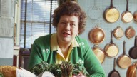 The Julia Child-Approved Tip For A Tidy, Mess
