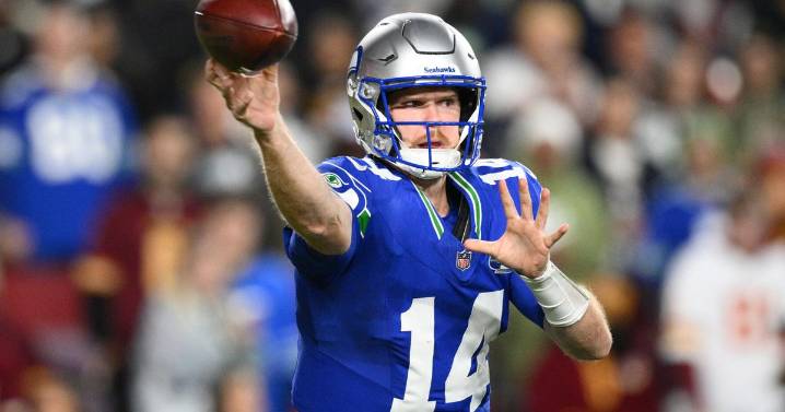 Sam Darnold leads Seahawks to easy 38-14 win over Commanders, who lose Jayden Daniels to arm injury