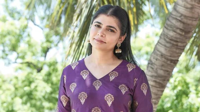 ‘Getting Groped & Molested Is My Fault’: Singer Chinmayi Hits Back At Troll For Bringing Up Her Past Trauma