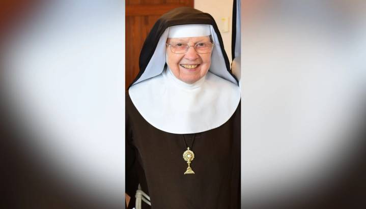 Sister Mary Michael, last of Mother Angelica’s founding nuns, dies at 94