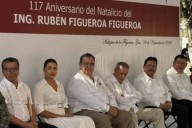Anuncia Guerrero homenaje a guerrilleros tras polémica