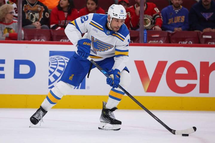 Milan Lucic joins Blues' AHL affiliate on PTO: What it means for St. Louis