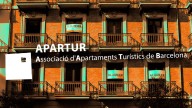 Apartur defiende: "No dan licencias de vivienda turísticos y sube alquiler"