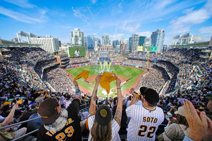 Tom Krasovic: Would a Padres sale help the club win it all?